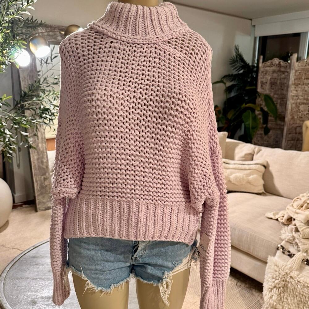 Free‎ People My Only Sunshine Sweater M Chunky Knit Lilac Slouchy Boho Cozy